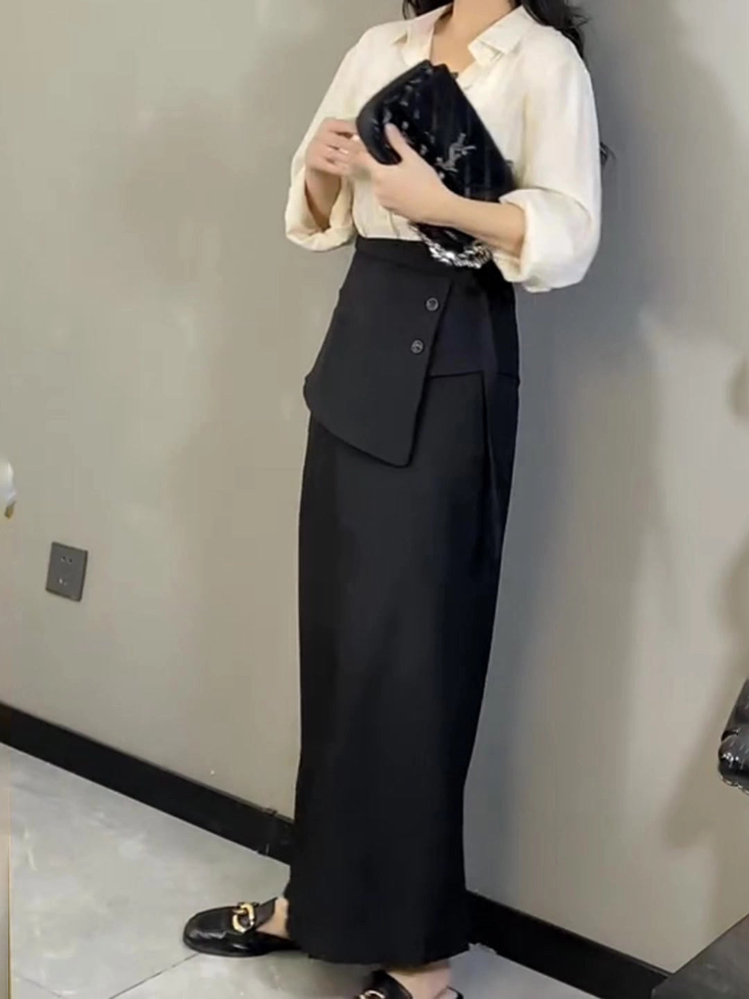 ブラックデザインスカート - 00024